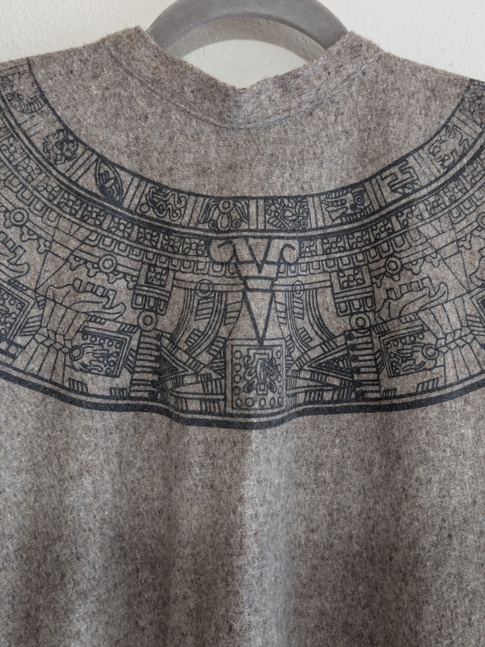 Handmade Wool Poncho From Mexico - Picture 6 of 6